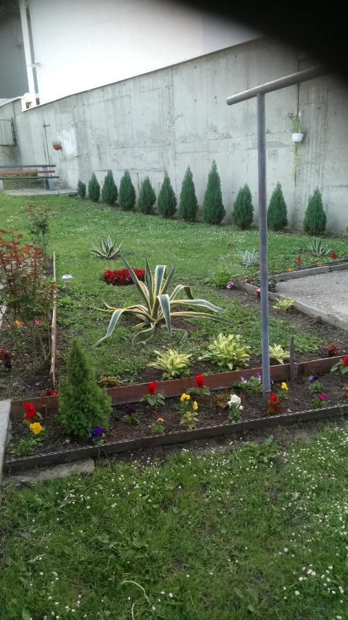 Irma Apartment Tuzla Luaran gambar